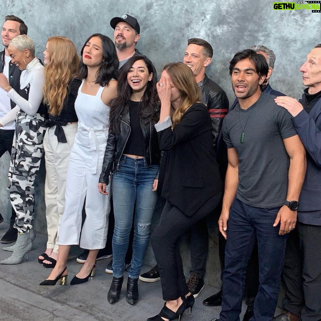 Aimee Garcia Instagram - Thank u New Zealand!!! Had a BLAST meeting our incredible @lucifernetflix & #Dexter fans (who spoiled me w WAY too much chocolate) and making new friends! Kia ora ... I’ll be back soon 🌏💙✈️