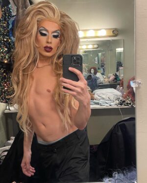 Alaska Thunderfuck Instagram - Pass around party hats