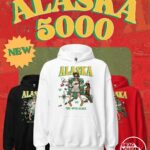 Alaska Thunderfuck Instagram - The fourty—heeiiiiine state (see what i did there) 💫💚 SHOP New @theonlyalaska5000 merch available now 🛍️💗 Art by @kmintern 🖼️✨