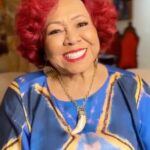 Alcione Instagram - No feitiço e na poesia, @alcioneamarrom tem dendê. 🍃 De mulher pra mulher: ouça “Tem Dendê/Figa de Guiné” e outras músicas inspiradoras, na playlist EQUAL Brasil. #DêOPlayDêOPower