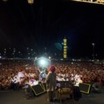 Alcione Instagram - Que maravilha cantar no Festival Mormaço Cultural, a convite da @prefeituraboavista! O calor vindo do coração de vocês, aqueceu o dessa Marrom aqui! Obrigada pelo carinho, Roraima!!!! (Alcione) 20/10 Clube 1º de Maio | Santo André/SP 21/10 RECRA | Ribeirão Preto/SP 27/10 Villa Felice Buffet | Cuiabá/MT 29/10 WOW Praça Mauá | Rio de Janeiro/RJ Boa Vista, Roraima, Brasil