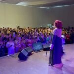 Alcione Instagram - Finalmente, depois de três anos, consegui estar na @unasindico e cantar para vocês! Esse show era para ter acontecido antes da pandemia, mas ontem estivemos juntos em uma noite maravilhosa em Brasilia. Obrigada a todos vocês pelo carinho! (Alcione) Brasília, Distrito Federal, Brazil