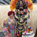 Alcione Instagram - E aí, nação mangueirense! Foi aqui que pediram spoiler do próximo carnaval? Nossa diva Alcione conferiu nossas fantasias de pertinho e pelo sorriso dela a gente pode ver que ela amou tudo 🥹💚🩷 E aí, gostaram? 👀 No carnaval de 2024 a Estação Primeira levará pra avenida o enredo ‘A Negra Voz do Amanhã’, uma homenagem a cantora Alcione. #mangueira Cidade do Samba Joãozinho Trinta
