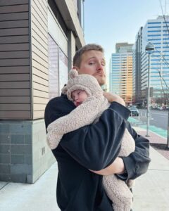 Alexander Ludwig Instagram - My girl 🧸