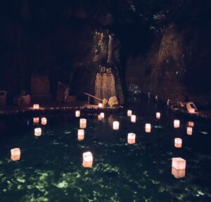 Alexander Ludwig Instagram - Out of all the places I’ve been lucky enough to stay, @lacasadelaplaya did it like no other. Thank you to the incredible staff for making this so special for @laurendludwig and I. Last big trip before the babina and couldn’t have been at a better place. 🙏🙏👶🌕