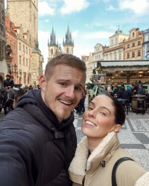 Alexander Ludwig Instagram - Happy belated thanksgiving from us to you! Grateful for each and every one of you. Thanks for all the love and support throughout the years. Wouldn’t be here without you!