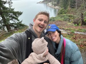 Alexander Ludwig Instagram - Start of the year photo dump. A hike in my backyard to start it off right. 🇨🇦2024 is gonna be a hell of a year!