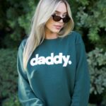 Alexandra Cooper Instagram - shop.iamunwell.com ❤️🎅🏼