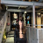 Aleyna Solaker Instagram - Yine 🖤 Plateau Mont-Royal