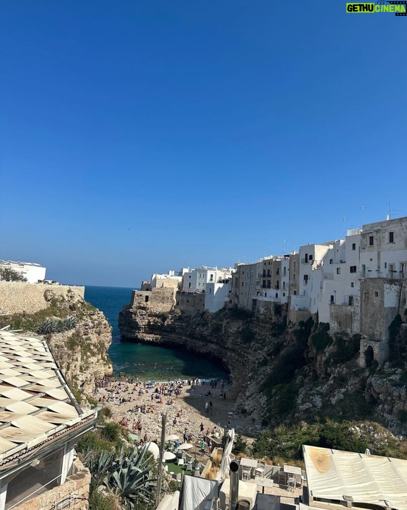 Aleyna Solaker Instagram - 🤗 Polignano A Mare