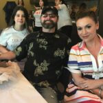 Alyssa Milano Instagram - Today, I honor veterans with action. I have made a donation to @onetribefoundation. One Tribe Foundation’s mission is to create a community that raises awareness and combats suicide by empowering veterans and their families through traditional and non-traditional therapies. Join me at onetribefoundation.org