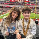 Alyssa Milano Instagram - My buddy. #mothersonlove #mothersonbond #superbowl