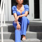 Amara 'La Negra' Instagram - He Luchando Tanto Por Llegar aquí y Lograr mis Metas Que Me Siento tan Orgullosa de Mi. Soy Más Fuerte de lo que pensé! Tengo Tanta Fe’ en Dios y Su Propósito con Mi Vida! 📸 @juanito_visual_ 👗 @karen1_1_1 🎬 @desiguales.tv