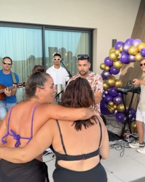 Anabel Pantoja Instagram - Afortunada de cumplir años, tener salud, trabajo y amor 👏🏻💜
37 TACOS 🎂🇮🇨