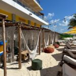 Anabel Pantoja Instagram - Vivir son ratitos como estos 🇲🇽 @thefiveshotels @thefivesoceanfront @soltouroficial #soltour #viajamoscontigo #viajessoltour #TheFivesOceanFront #TheFivesHotels #PlayaDelCarmen #RivieraMaya The Fives Oceanfront