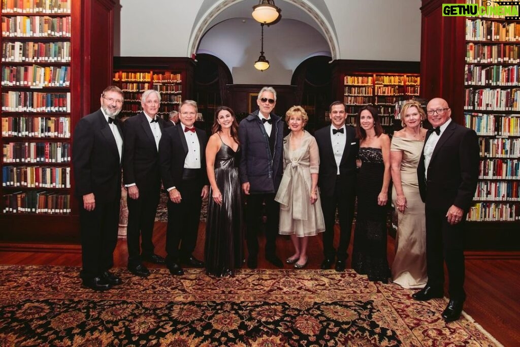 Andrea Bocelli Instagram - It was a great honor for ABF to receive “The Charles D. Close School Social Impact Award” in recognition of passion and commitment to the mission “empowering people and communities” around the world. In the beautiful setting of Philadelphia’s Union League, the ABF team met so many Italian-American friends who are committed to writing new stories of opportunity and hope every day! A special and personal thank you from our founder and vice-chair Veronica Berti to the Arthur J & Sandra K Mattia Foundation for conceiving and bringing to fruition with great success this important evening, which ideally celebrated the role of entrepreneurs in society. Entrepreneurs who, when ethically steadfast and enlightened, are the true heroes of our time. . @ajmattia @amelia_milo @carolinetheviolinist @cecille_music #ABFempowering