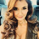 Anjali Bhimani Instagram - The sun may not be out today, but YOU are. Go shine. The world needs your light.☀️✨😍 #mondaymood #shinebright #todayisyourday #shineon #iamfunsize #youarepowerful Los Angeles, California