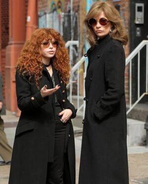 Annie Murphy Instagram - Checked "smoke fake ciggies all over New York with an alien from another planet going by the name @nlyonne, whilst wearing a flouncy wig and pumps" off my bucket list. @russiandollnetflix