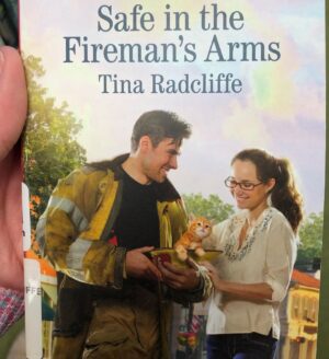 Annie Murphy Instagram - Couldn't be more excited to announce that I will be starring in these movie adaptations as the baklava, the daddy, the spinster, the K-9, Christmas, the mistletoe, and the arms, respectively. #lovemyjob