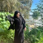 Arwa Gouda Instagram - #حُسن بتعمل فيتينج #حُسن في القناطر #حُسن مع الدونكي #حُسن بتاخد سيلفي #حُسن حاطة دماغها في التكييف من كتر الحر #حُسن بتتصور و عاملة نافسها مش واخدة بالها 😂😂 القناطر الخيرية