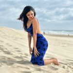 Ashu Reddy Instagram - Imma beach babe 🩵❤️ #ashureddy #beachvibes #bluesea #whitesands #australia #lovethisplace #nofilter Surfers Paradise, Queensland