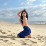 Ashu Reddy Instagram - Imma beach babe 🩵❤️ #ashureddy #beachvibes #bluesea #whitesands #australia #lovethisplace #nofilter Surfers Paradise, Queensland
