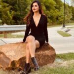 Ashu Reddy Instagram - Bandaids don't fix bullet holes 👏🏻💯 #ashureddy #fightbackforyourself #youarestrong #bekindalways ❤️