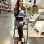 Ashu Reddy Instagram - Grow through what you go through!!#ashureddy #positiveenergy #peaceandlove #bekindalways ❤️😊