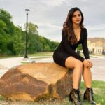Ashu Reddy Instagram - Bandaids don't fix bullet holes 👏🏻💯 #ashureddy #fightbackforyourself #youarestrong #bekindalways ❤️