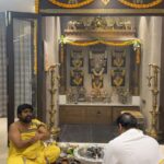 Ashu Reddy Instagram - Maha shivaratri x Women's Day ~ 2024 🔥🌹❤️ #ashureddy #feelingdevotional #omnamahshivaya🕉 #friends #work #fun @urspraveenakadiyala @dr.samatha_01 🥳 #2024 #memories