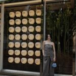 Ayaka Miyoshi Instagram – -GUCCI-

Gucciが表参道にて開催する体験型イベント
 #GucciBambooSummer へ。

日本の夏を感じられる竹を使用した空間や
表参道ヒルズにあるGucci Bambooのエキシビジョンホールでは
異空間の中に存在するアートと
深い歴史を辿りながら
変わらず、そして進化し続ける
Bambooのコレクションを堪能できます。

今回はマスキュリンなルックに合わせて
Gucci Bamboo 1947の淡いブルーをチョイス。

イベントは8月10日から25日まで期間限定で開催中。
表参道ヒルズ、グッチ青山、そして
グッチ オステリア ダ マッシモ ボットゥーラ トウキョウが手がける
「Gucci Osteria for Bamboo Summer at The Strings」でも
特別メニューを展開中。

是非アートと共に素敵な夏を🍧🎋

@gucci 
#GucciBambooSummer
#GucciBamboo1947
#GucciOsteria