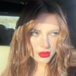 Bella Thorne Instagram – Set days + night shoots 🎥🎬 
My life in 30 seconds✨