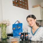 Belle Mariano Instagram – Unboxing my Pepsi Meal kit!! 🥪🥤

Enjoy more of your food with Pepsi and join the Pepsi Byaheng Food Trip happening this weekend at Robinson’s Antipolo and next week at Makati Cinema Square para sa isang masarap at masayang food trip! 

#PepsiBiyahengFoodtrip #PepsiMasMasarapMaiba