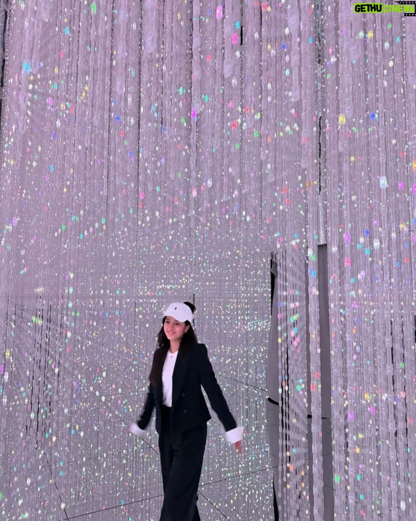 Belle Mariano Instagram - i think i like this little life 🎶 teamLab Planets TOKYO / チームラボプラネッツ