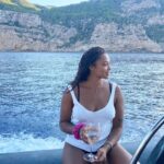 Berta Vázquez Instagram - ☀️ thankyou for this amazing day!!! @nickfalke @markmorn @guillaumeroemaet 🚤 @igor_solar @albertofromibiza @ingunabutane @alessroem @mathieujeukens @ericcastets