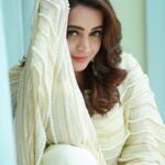 Bhavana Instagram - 🤍🕊️🕊️🤍 EID MUBARAK 🌙 Wish you all a very happy and peaceful Eid !! Outfit and Styling @sabarinathk_ Hair @femy_antony__ Earrings @keyaa_by_kartika Photography @pranavraaaj #Bhavana #BhavanaMenon #Mrsjune6
