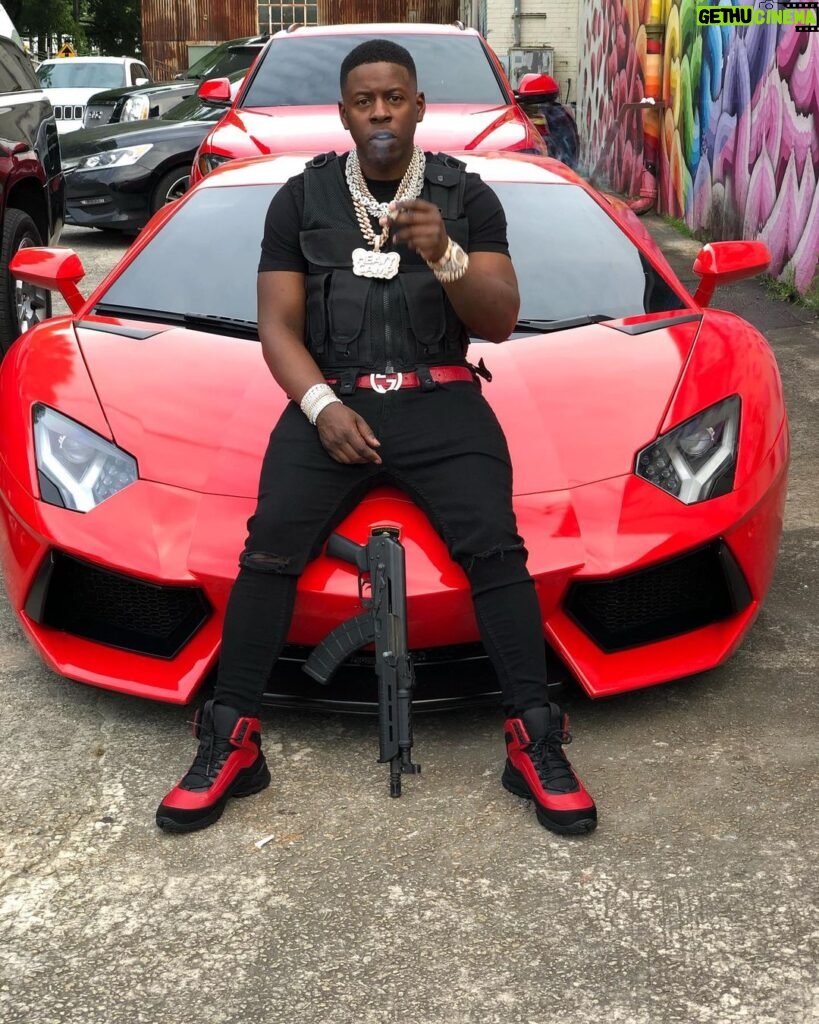 Blac Youngsta Instagram - I DO BUSINESS NOT FAVORS I’M NOT YOUR BF💔🎁🛑🏋🏾‍♂️