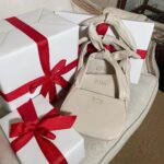 Brooke Shields Instagram - Shhh. Don’t tell my daughters, but I found the perfect gift for them (and me!). #ad Swipe to see the adorable @markandgraham bow bag that I ordered x3. They’re extra special with personalization of our initials on each. There’s one more day to use code BROOKEMG to receive free shipping and gift wrap on eligible items. #monogram #gift #daughersgift #under100 #sustainablegift New York, New York