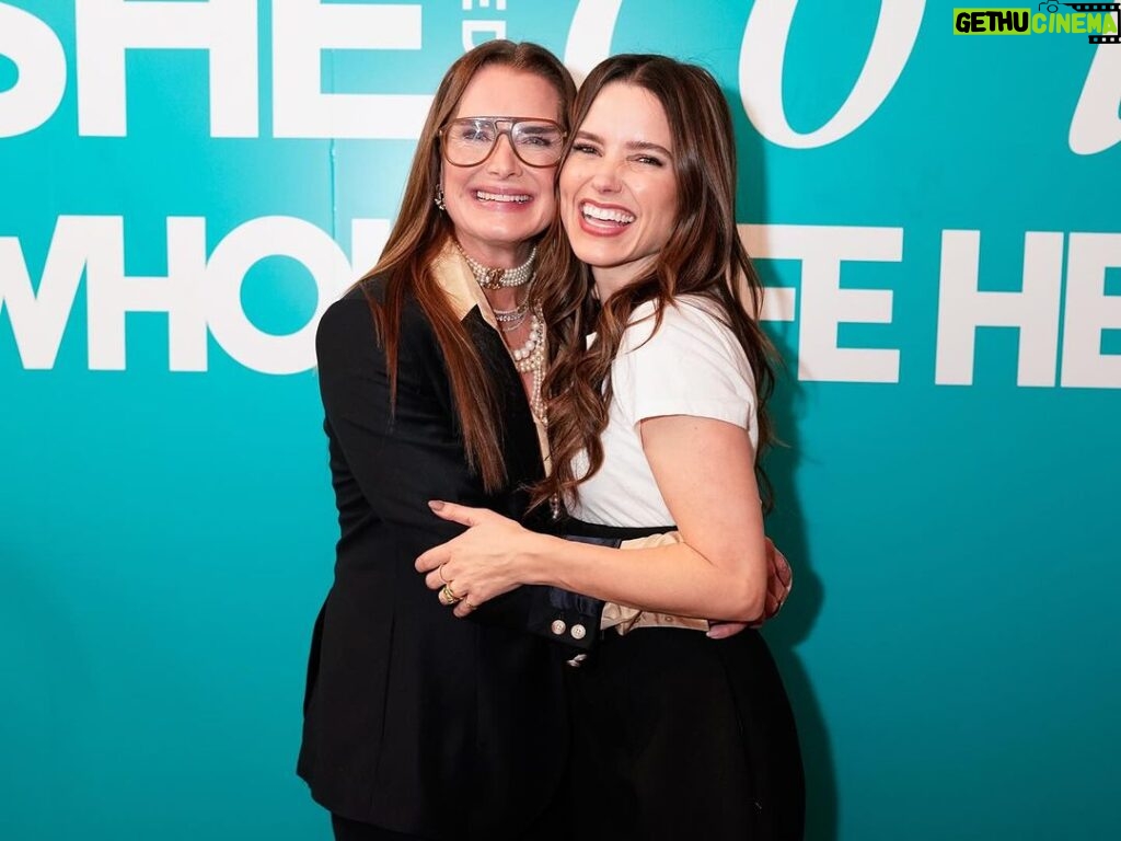 Brooke Shields Instagram - #tbt to my first #sxsw - still so thankful for this amazing opportunity with @sxsw, @variety, @shemedia, and more!! 💛 Outfits by @twpclothing & @sergiohudson SXSW