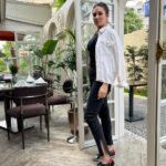 Buse Varol Instagram - Cumartesi🤗💘 Amaya Istanbul