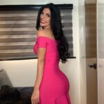 África Zavala Instagram - Que tengan una linda semana 🙏❤️😘