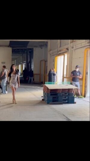 África Zavala Instagram - 😂💋💋💋 #africazavala #esdlc8 #Mecha #onset