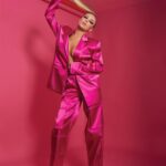 Carmen Electra Instagram - pretty in pink 🎀💕 @vulkanmag Photographer @ryan_jerome Stylist @philippeuter Hair @stuntzbeauty Makeup @moidariandarling Nails @naokosaita Stylist Asst @mathieufoulatier Written by @prerana_srikantappa Production @maisonpriveepr_la @scotttayyyyy @thaermustafa01