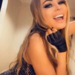 Carmen Electra Instagram - whats up #florida 🤘🏼💋 Florida