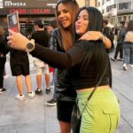 Carolina Gaitán Instagram - Llegamos a Madrid!!! Empezó la fiesta! @premios_platino ❤️‍🔥❤️‍🔥 Madrid, Spain