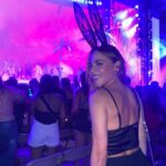Carolina Gaitán Instagram - Miami juntas es = a algo como esto! Te adoro @catherinesiachoque ❤️ Miami together is = to something like this!!! #theweeknd #budbunny ☀️☀️☀️☀️ Miami, Florida