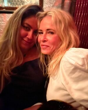 Chelsea Handler Instagram - This pretty much sums up my time in LONDONTOWN. 

I came for a good time and I ended up having an EPIC time. I held hands with so many old fiends, and with so many new friends, and I am so grateful to have so many people who bring me so much joy and light my ass up! I AM FILLED WITH LOVE AND JOY. I’ve also started drinking beer. You’ll never believe where I’m headed next! 🤸‍♂️

📷: @alekkeshishian
