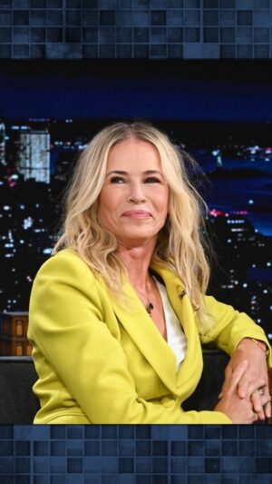 Chelsea Handler Instagram - @chelseahandler explains why she thinks we are in the midst of a pivotal cultural moment for women and why @thedailyshow should have a female host. #FallonTonight