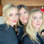 Chiara Ferragni Instagram - Happiest birthday to my sisterina @fraferragni 💖 Thanks for being by my side in the past 35 years through everything.. Ti voglio bene all’infinito ♾️