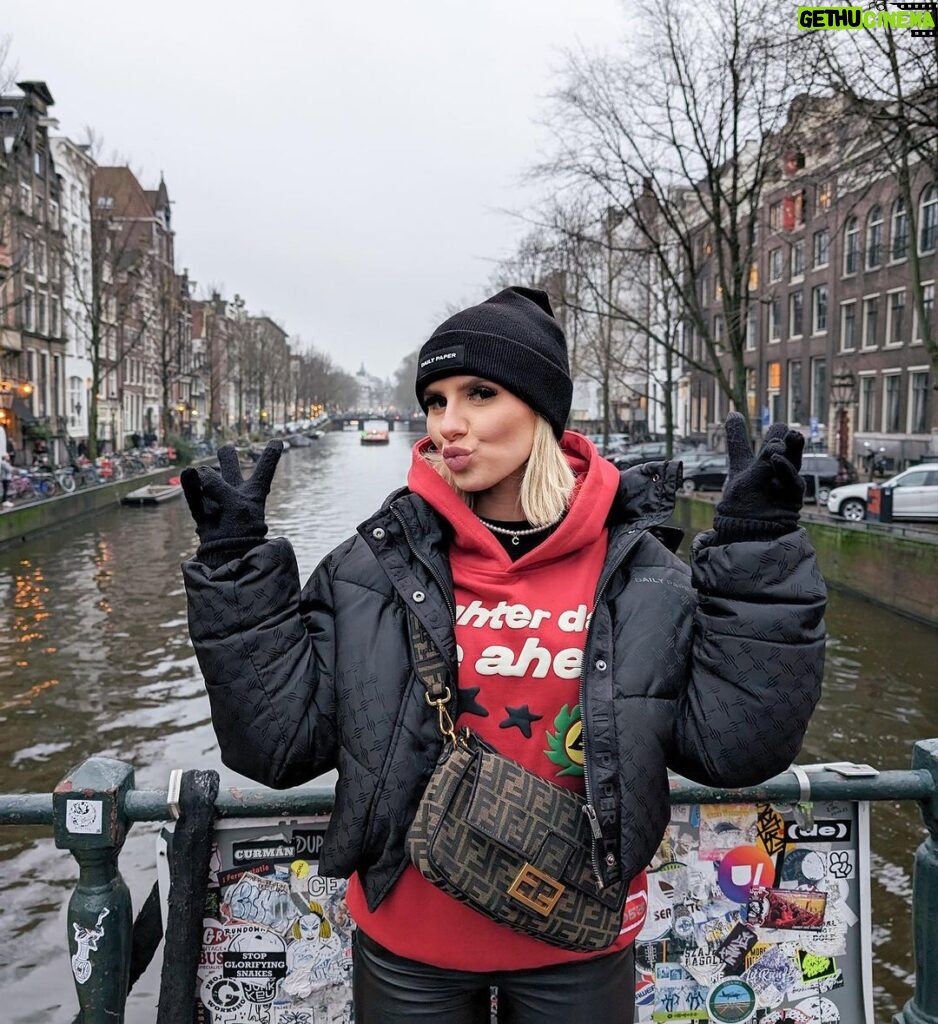 Chloe Burrows Instagram - City gurrrrrrlll!!! This might be the funniest trip ever Amsterdam